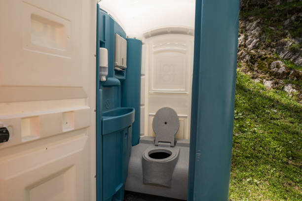 Best Sanitation services for porta potties  in Winfield, KS